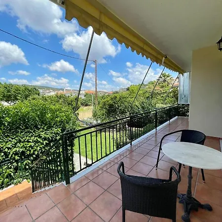 Evian House Tatil Evi